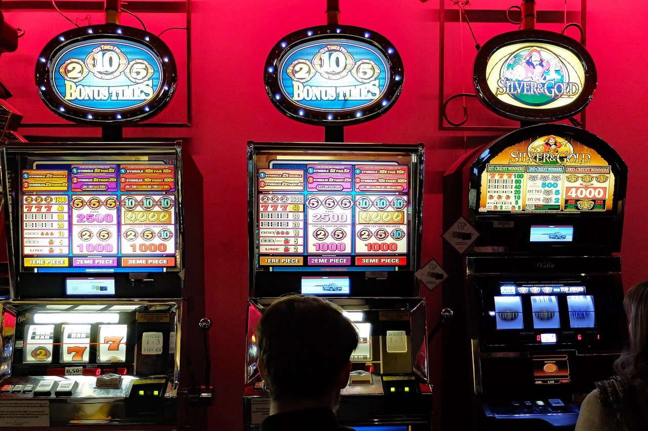 Bangladesh user browsing the 12baje mobile app across sports and slots